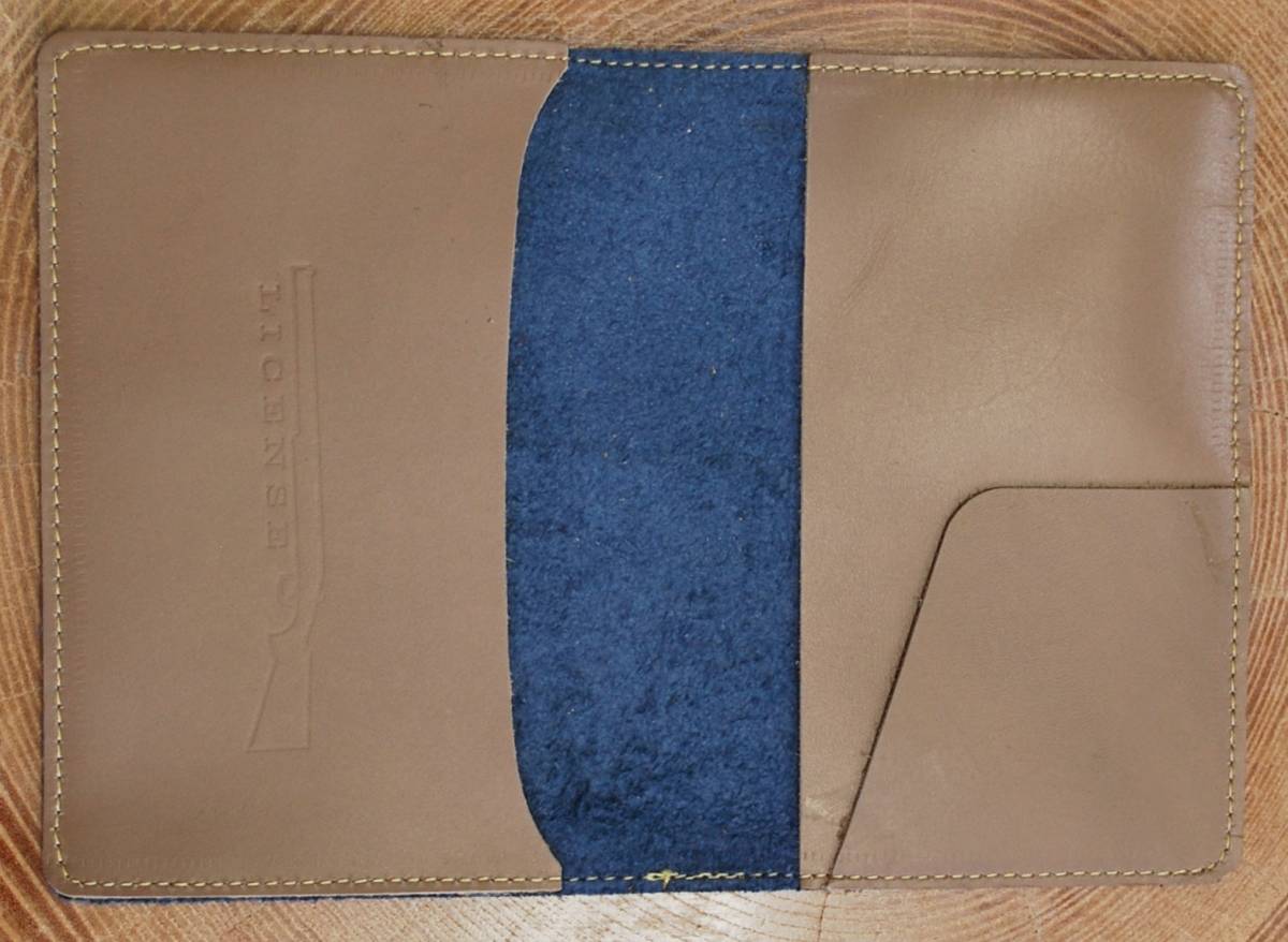 No,916B Gun License Holder & Wallet.牛革製Blue Col. 内革Brown牛革・四七都道府県許可証size適応 拍卖