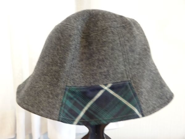 ■COMME CA BOYS ■キッズ帽子・ボーイズ 灰色帽子 裏面チェック柄 バケットハット サイズ57cm〜59cm キャップ 帽子拍卖