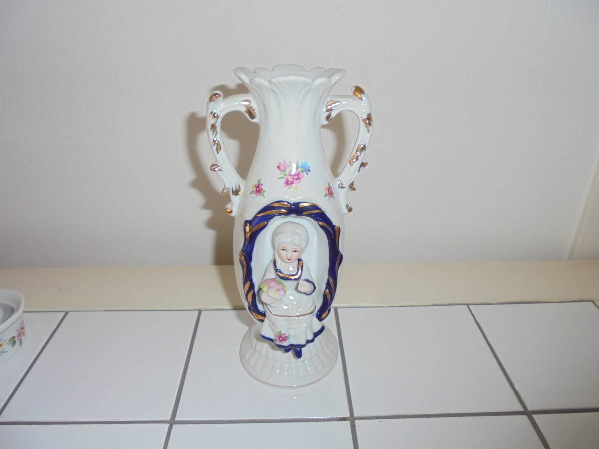 花瓶 可愛い女の子 ノーブランド 未使用 薔薇 拍卖