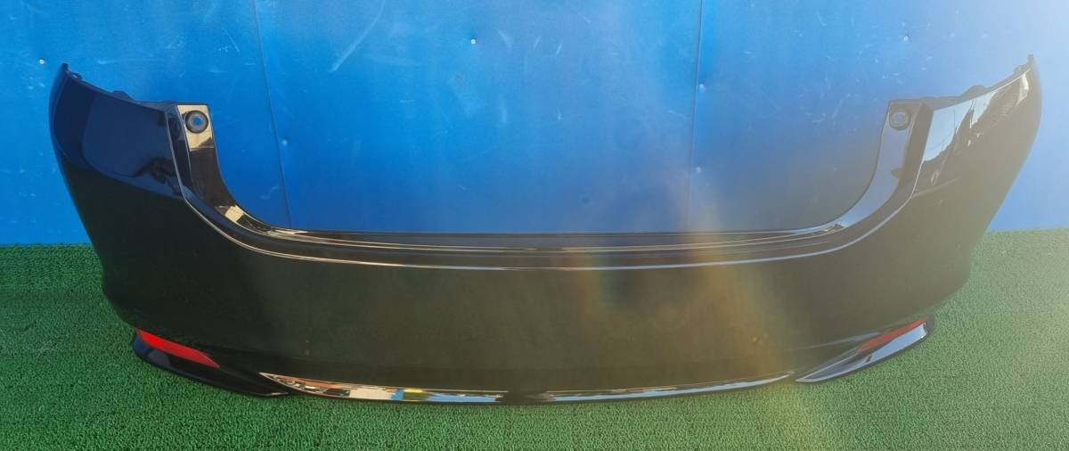 ホンダ グレイス GM4 リアバンパー (NH731P ブラックパール)拍卖