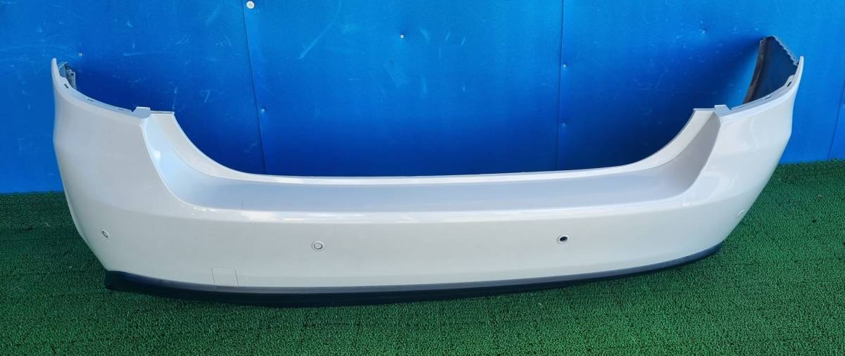 スバル インプレッサ GK6 リアバンパー (K1X ホワイトパール)拍卖