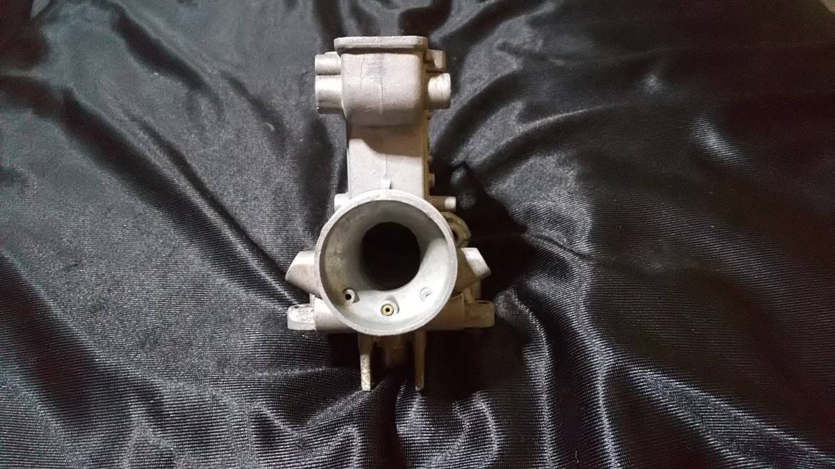 カワサキ純正 Z400FX キャブレターボディー1番用拍卖