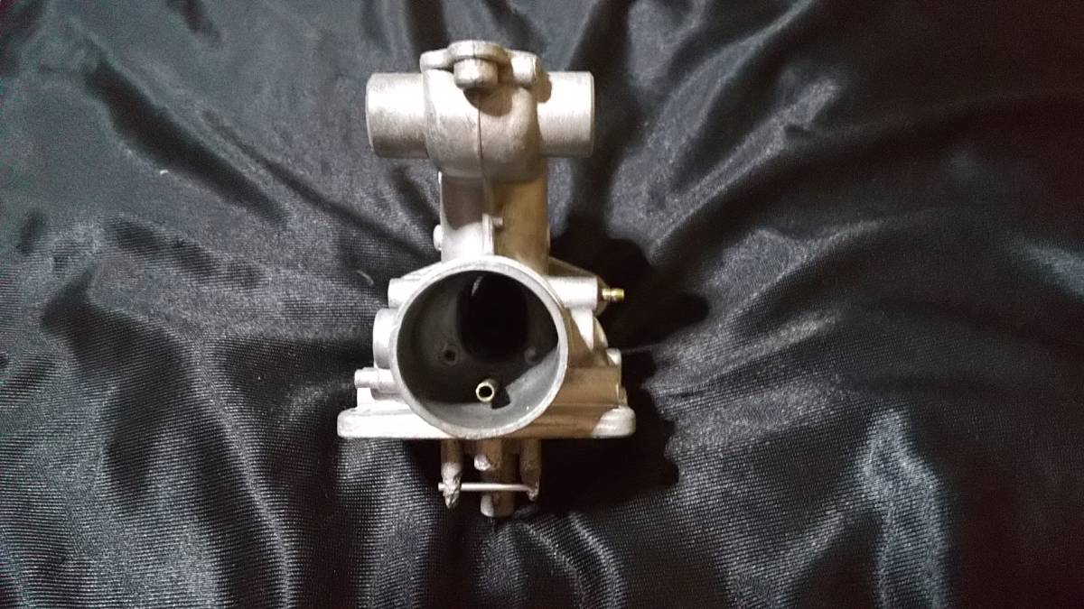 ホンダ純正 CB350Four 1番キャブレターボディー 拍卖