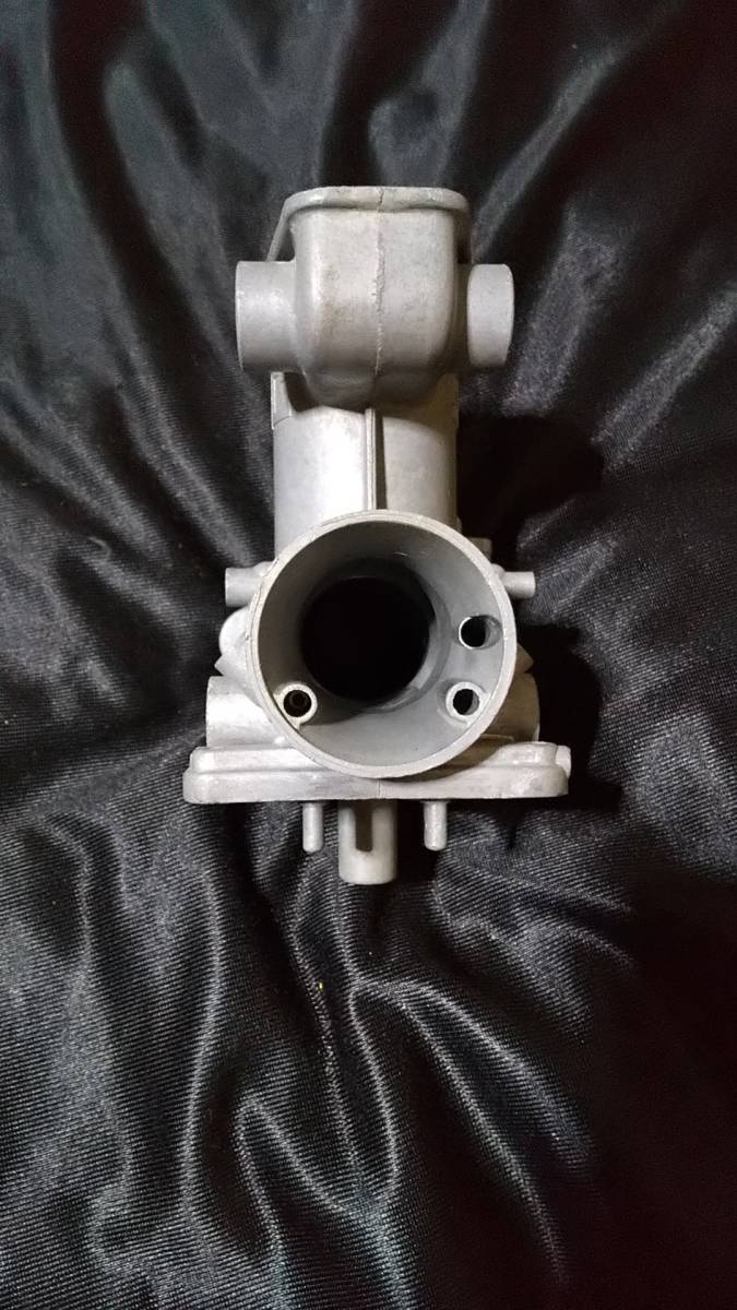 カワサキ純正 前期 Z1 Z900RS キャブレターボディー3番用拍卖