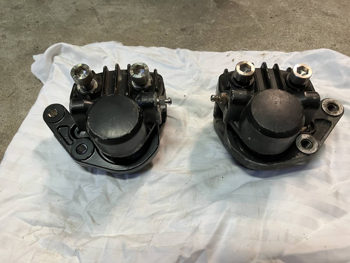希少z1 z2 500ss 750ssz1z2 RS左右キャリパー沖縄拍卖