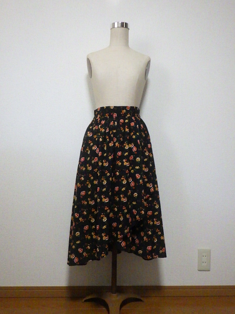 C・O・L・Z・A ラップスカート風 花柄 フレアー スカート 552拍卖