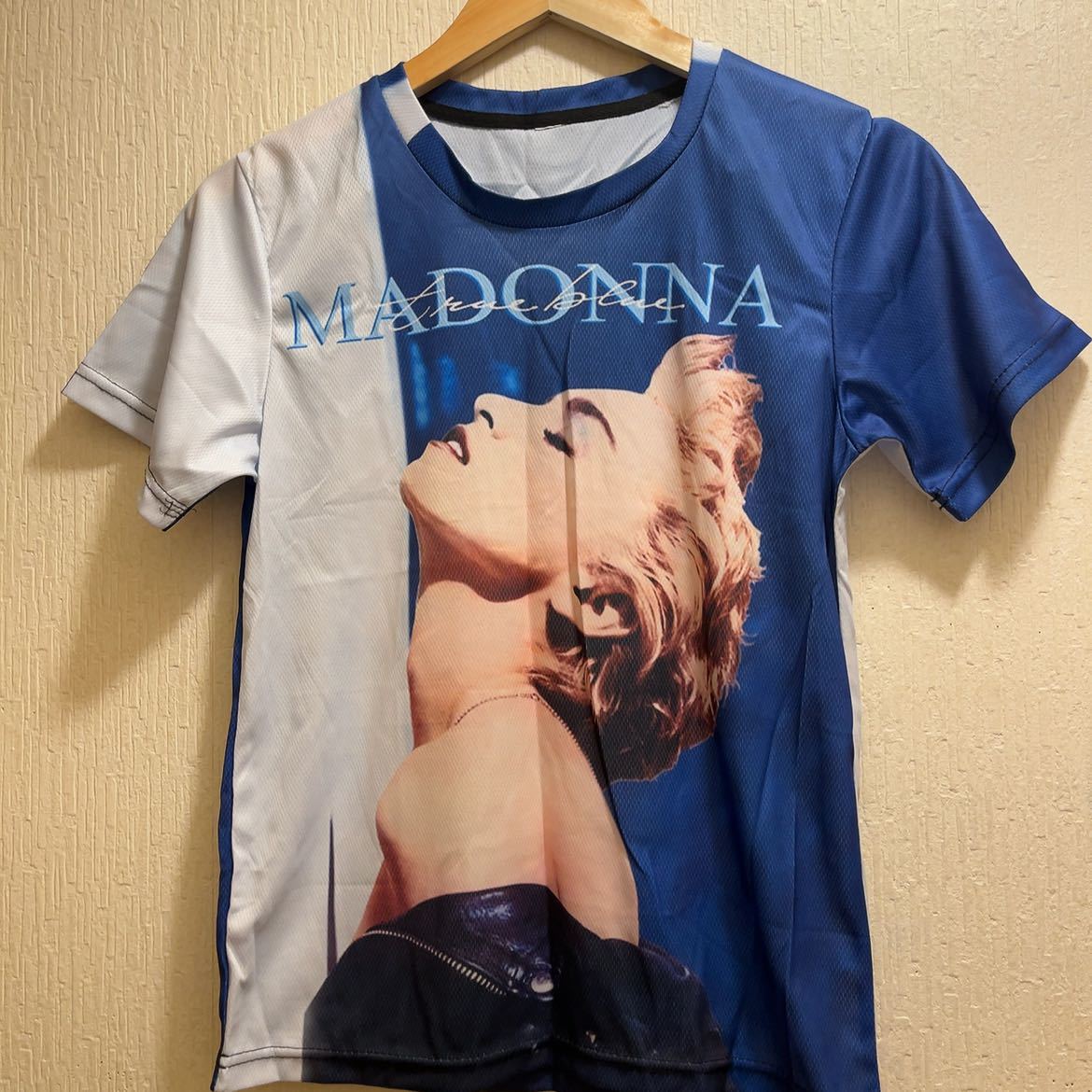 新品★MADONNA★マドンナ★トゥルーブルー★Tシャツ★ユニセックス★M拍卖