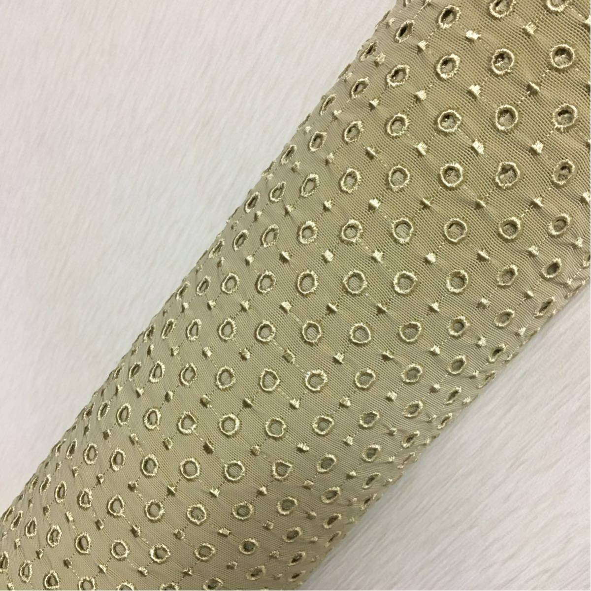 ■#Y1199新品 在庫処分 レース刺繍入りパワーネットニット生地 ベージュ バッグ ハンドメイド ブーツ 素材 ニット ■拍卖