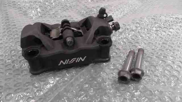 CBR400R NC56-1200xxx の キャリパー 左  *1693965743 中古拍卖