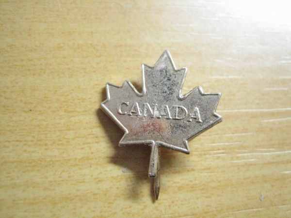 カナダ 楓 メープル ゴールド ブローチ拍卖