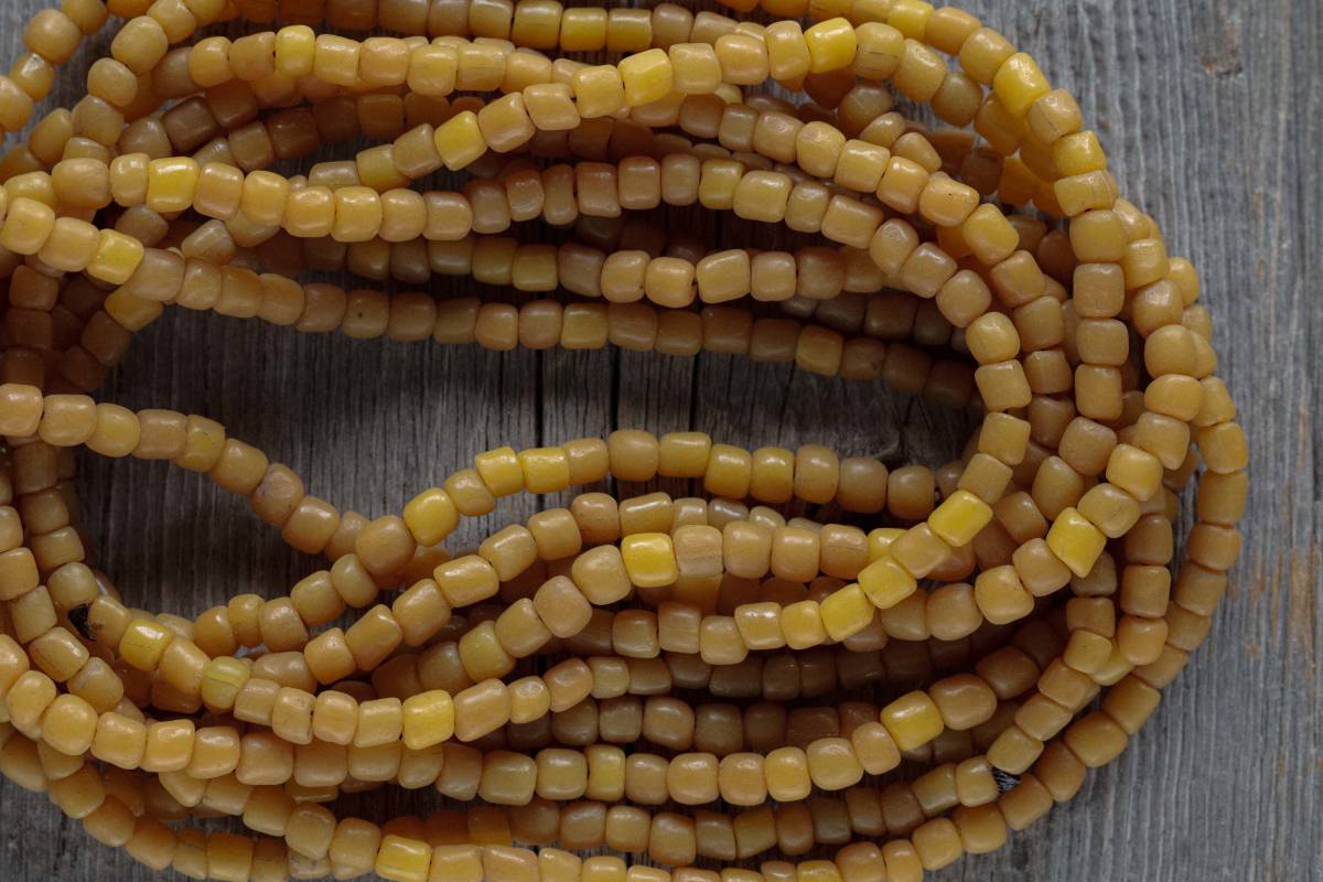 *Java grass beads K拍卖