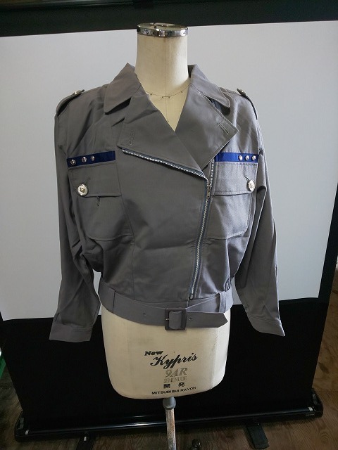 ◆新品未使用!大きいサイズ ブルゾン 5Lサイズ【PG-10】グレー レディース 制服女性用 警備 仮装コスプレにも【I0829A24】拍卖