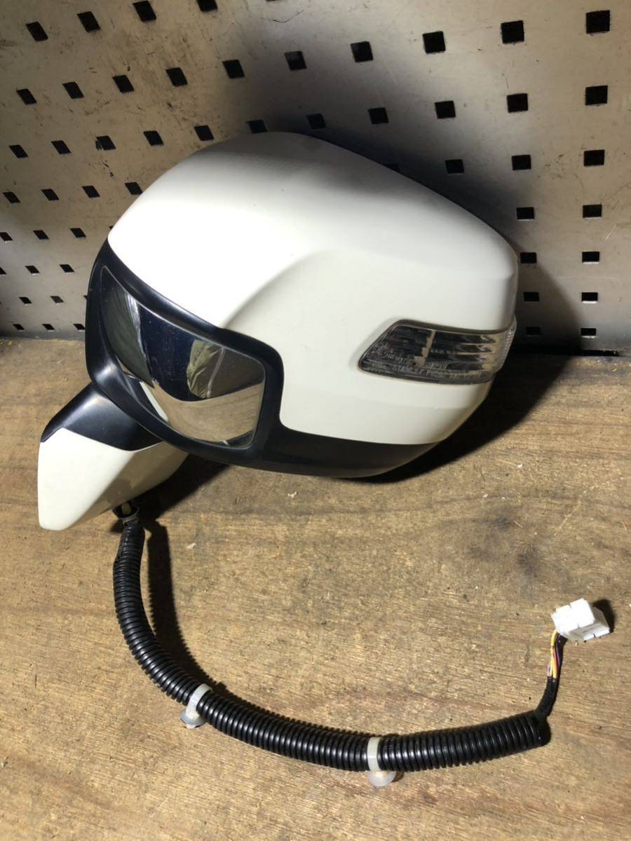 破損無し RK1 RK2 RK3 RK4 RK5 RK6 ステップワゴン 左 ドアミラー カラー NH624P プレミアムホワイトP 配線7本 動作OK★拍卖