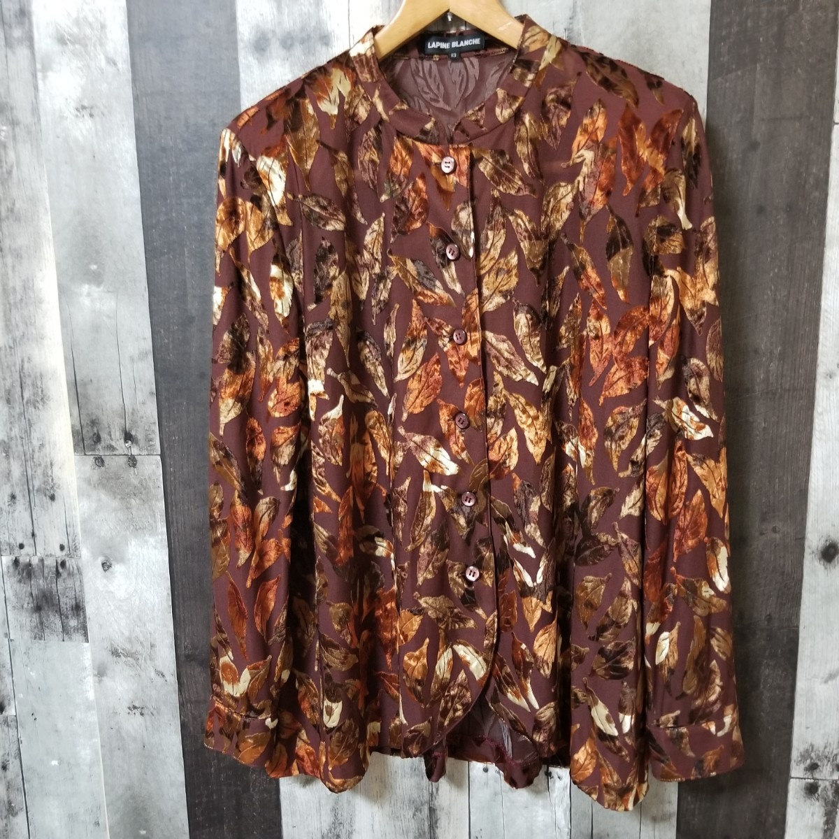 LAPINE BLANCHE ラピーヌブランシュ 長袖 ブラウス 大きいサイズ 13 総柄 透け感 肩パッド レディース拍卖