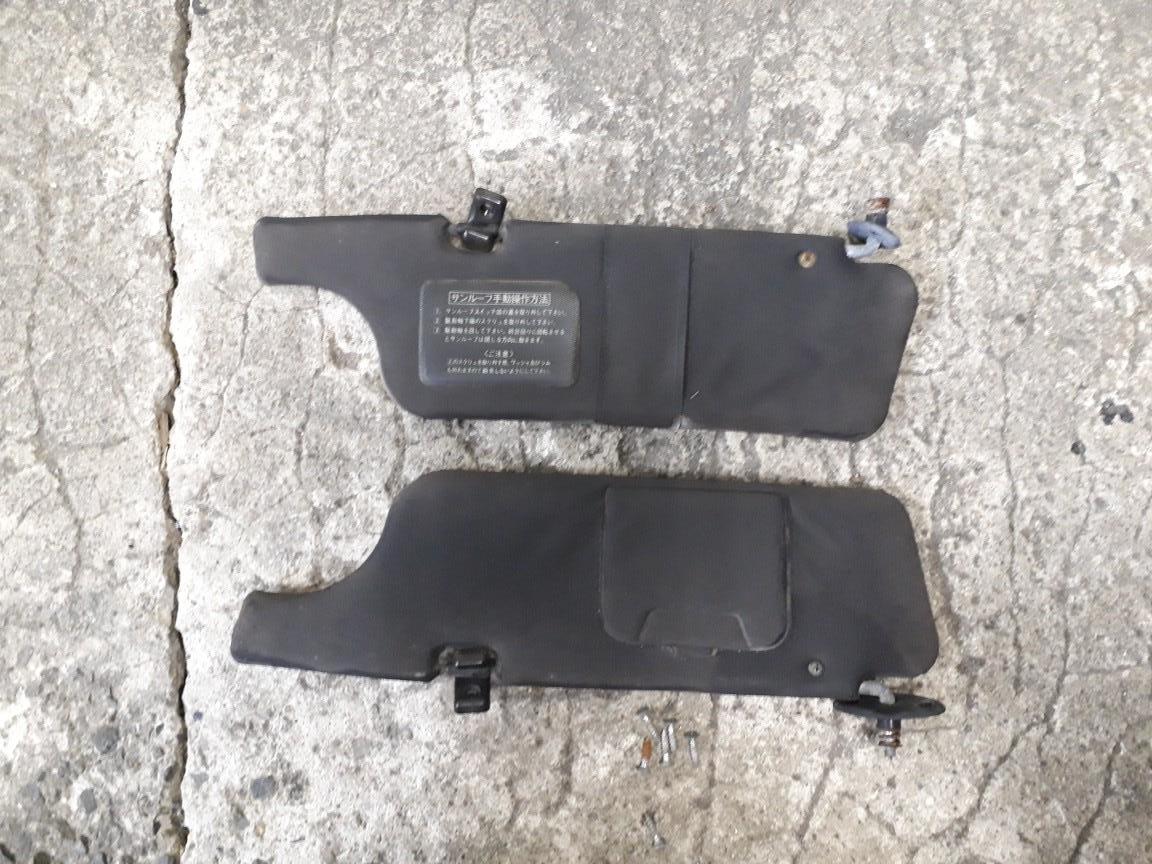 AE86 前期 レビン 3ドアハッチ サンバイザー(サンルーフ付)No.28拍卖