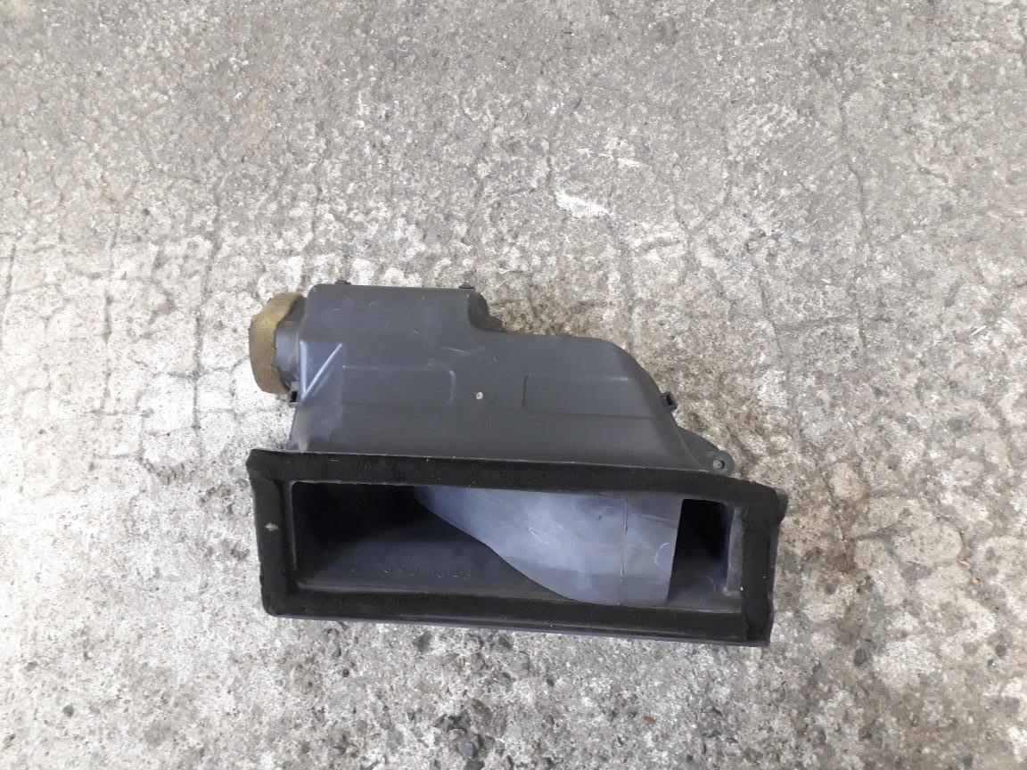 AE86 レビン 3ドアハッチ「017390-348」エアコンダクト No.28拍卖