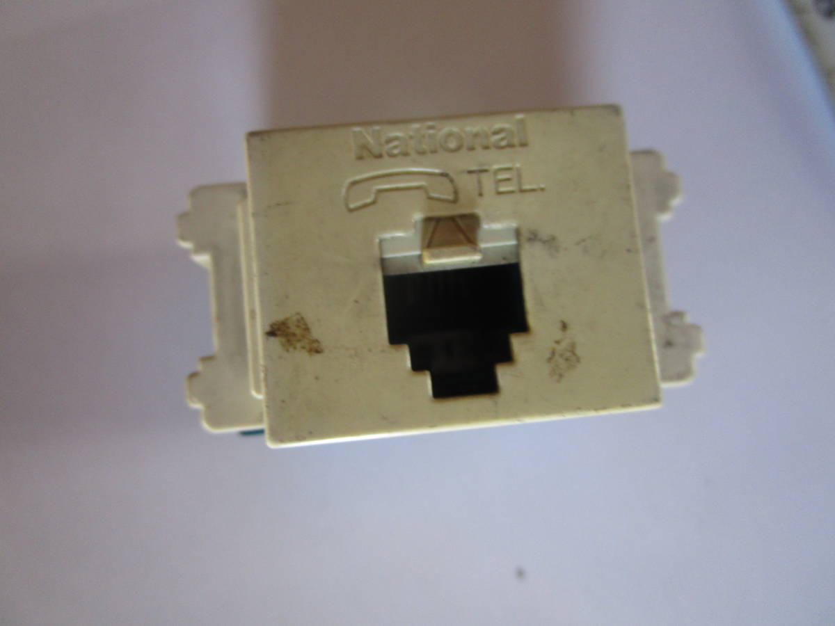 電話ジャック 電話差込口 6極4心 WNT1564K 電話端子 モジュラージャック拍卖