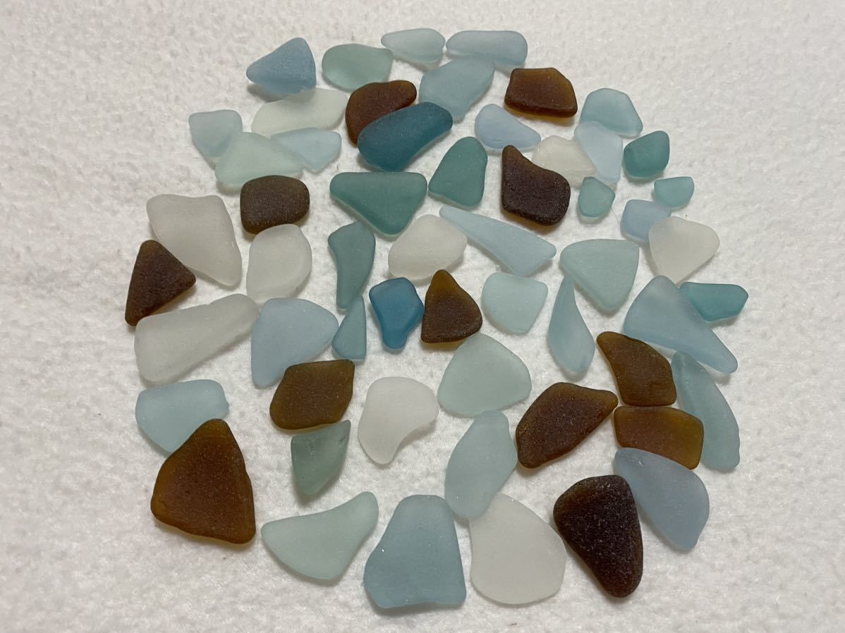 シーグラス200g 瀬戸内海 S821 ビーチグラ 小、中サイズ 若干良質セット コレクションや工作や作品造りにどうぞ拍卖