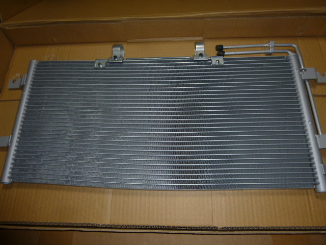 ヴァナゴンT4/ユーロバンT4用A/Cコンデンサー新品1999年12月以降のモデル用拍卖