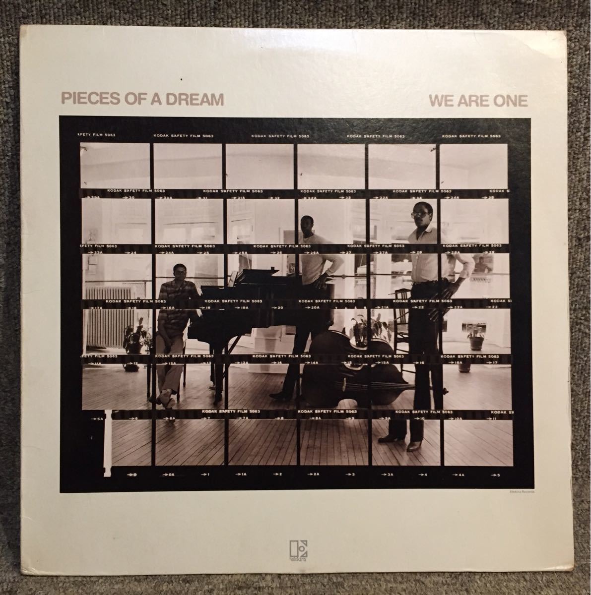 【VG+/VG+】【即決】【LP】PIECES OF A DREAM / WE ARE ONE / 試聴検品済拍卖
