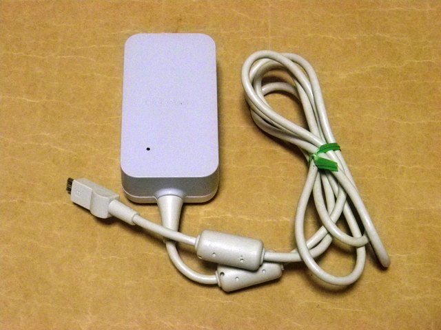 〈 docomo ACアダプタ 05 〉拍卖