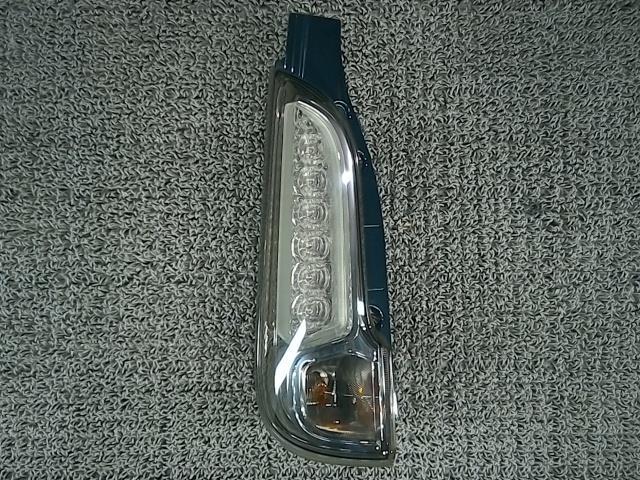 ☆H25年 スペーシア カスタムXS MK32S 左テールランプ LED コイト 220-59295 35670-81M11拍卖