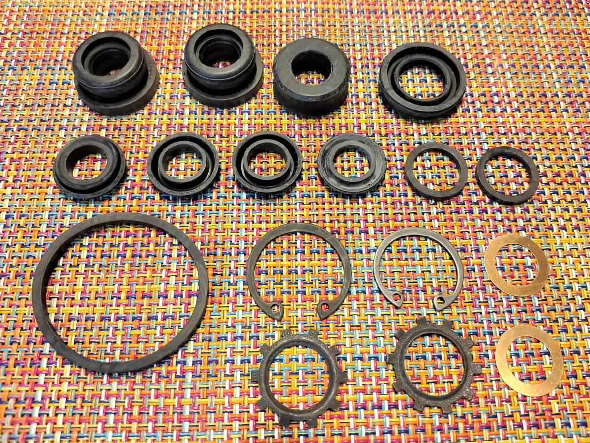 (送料込) VOLVO ボルボ 340 360 440 460 480 ブレーキマスターシリンダーリペアキット【新品】拍卖