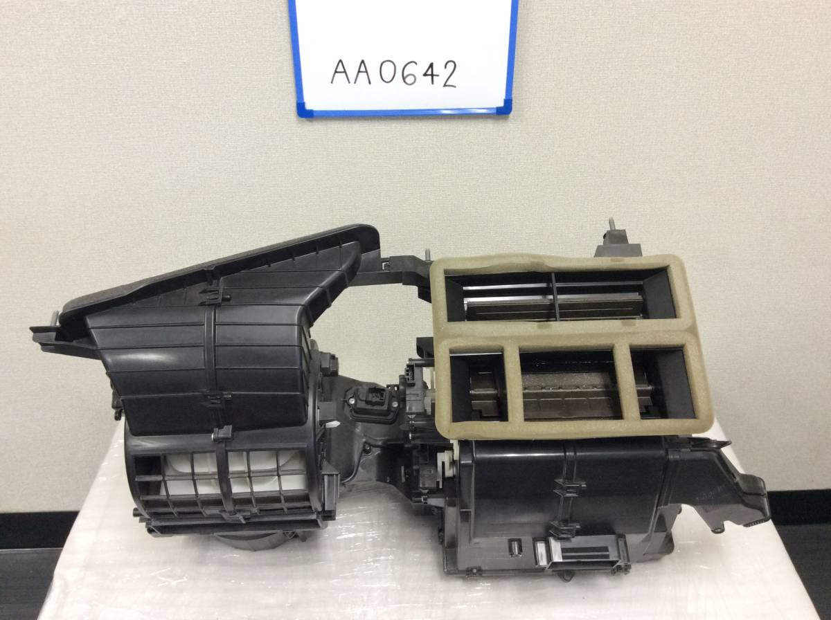 ★★AA0642★★ ZC72S スズキ スイフト エバポレーター ヒーターユニット拍卖