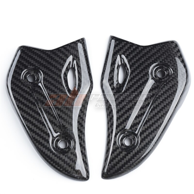 送料無料 SUZUKI スズキ GSX1300R ハヤブサ 2021-2023 カーボンファイバー ヒールプレート ガード カバー拍卖