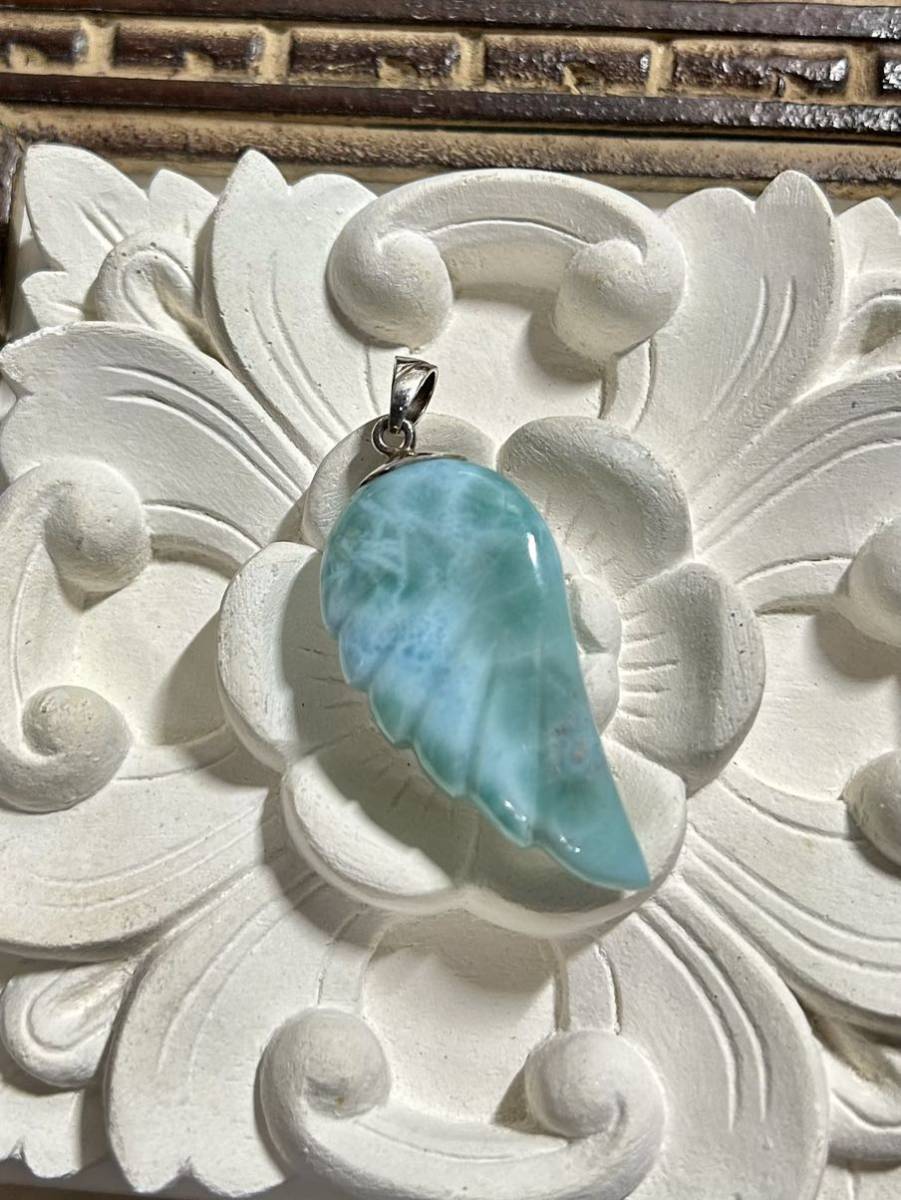 ■ ティファニーブルー ラリマー 羽 ペンダントトップ 天然石 ドミニカ産 ☆。.:*・゜パステルグリーン拍卖