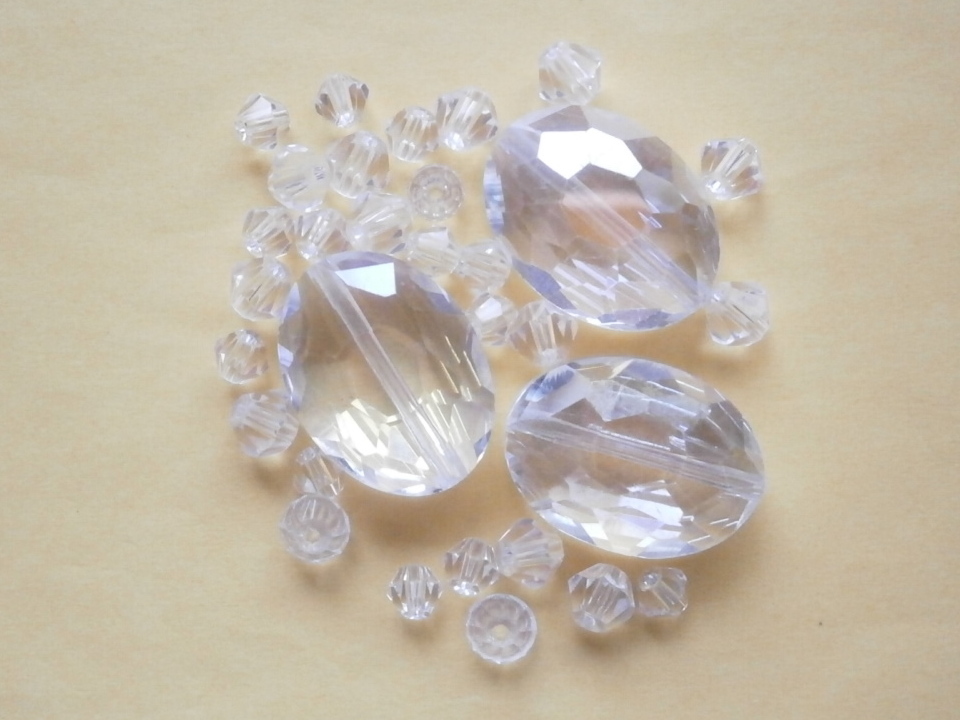ガラスビーズ★オーバル★クリア系★②拍卖