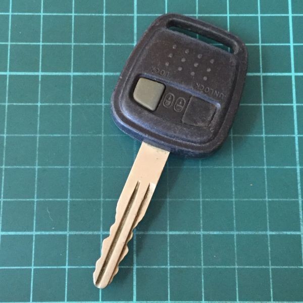 NI 5097レア 廃盤 送185円 日産 純正 キーレス リモコン s15シルビア スカイライン e50エルグランド フェアレディZ セレナ等2B拍卖