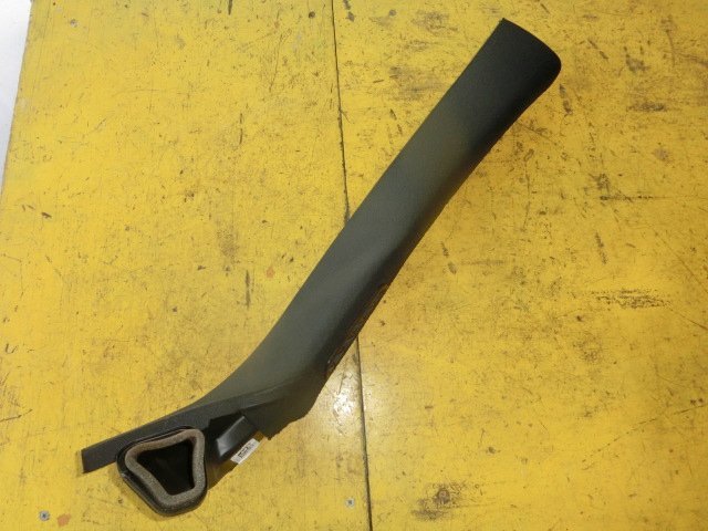 ★アルファロメオ 右 ピラー トリム 平成24年 ABA-94018 フロント 156088665 内張り ジュリエッタ 右ハン 13.8万km 2012y 拍卖