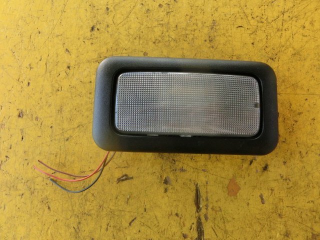 ★アルファロメオ ルームランプ リア 平成24年 ABA-94018 ジュリエッタ 右ハン 13.8万km 2012y 拍卖