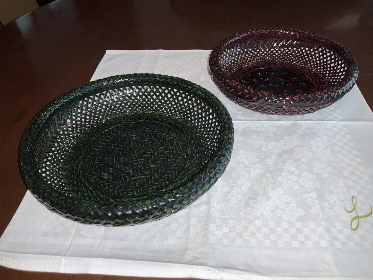 ◇ 自然素材 籐の籠 高級感のある2種類(グリーン大型:28cm 中型:25cm) ◇拍卖