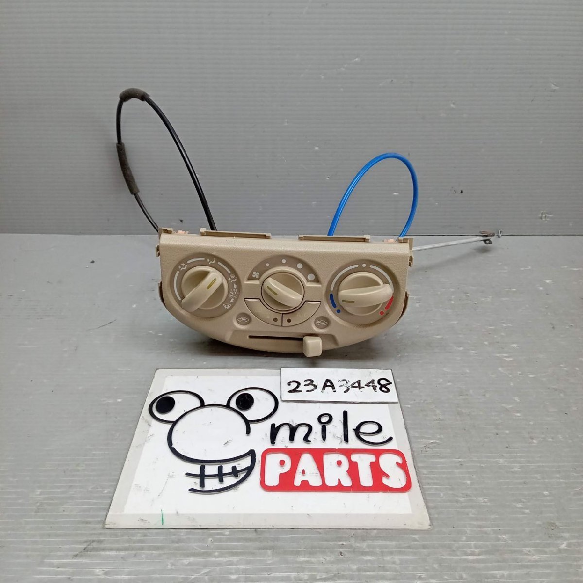 HB25S キャロル 純正 エアコンスイッチパネル 1D3-23-8/23A3448*同梱不可拍卖