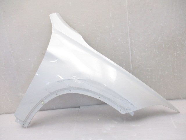 【即決有】 BMW X1 E48 純正 右 フロント フェンダー パネル ホワイトパール (B035504)拍卖