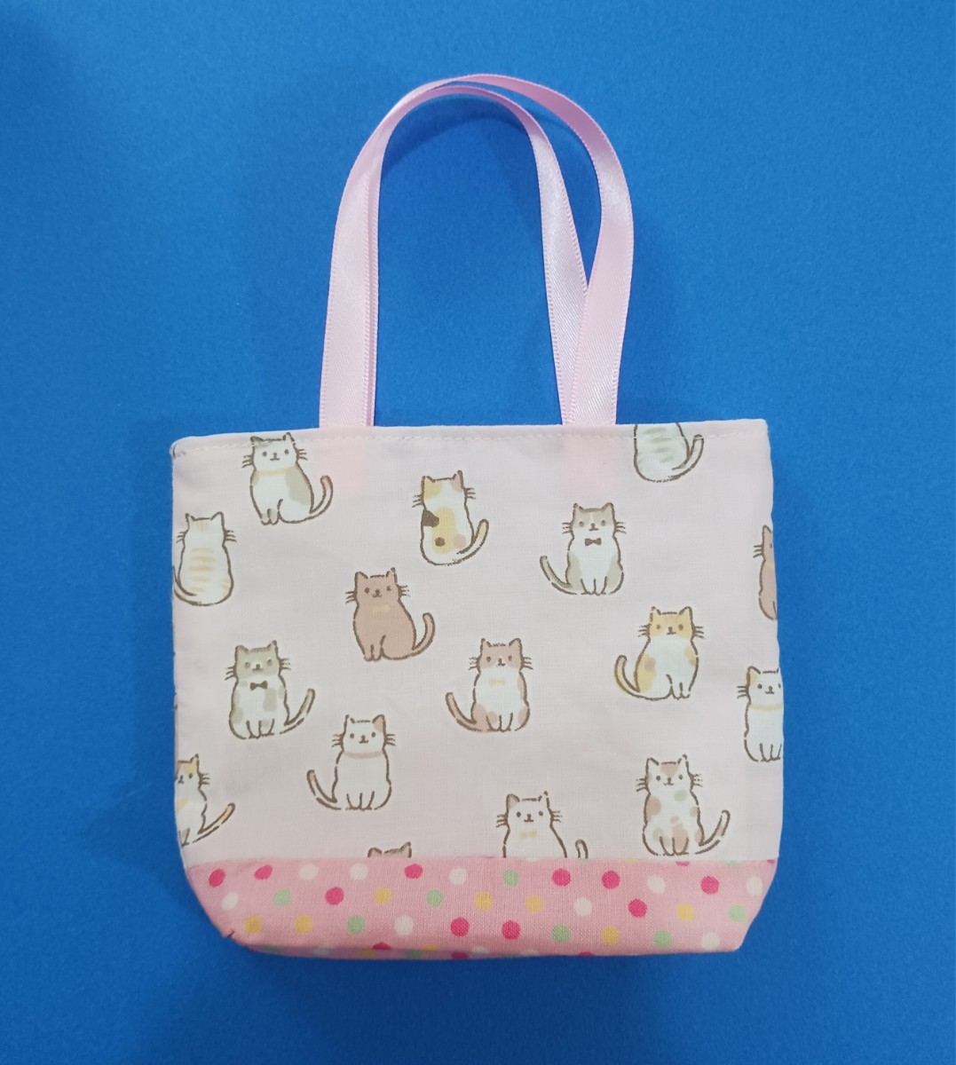 ハンドメイド ミニバック ミニバッグ ミニミニバック ミニミニバッグ バッグ バック ねこ ネコ 猫 トートバッグ イヤホンケース拍卖