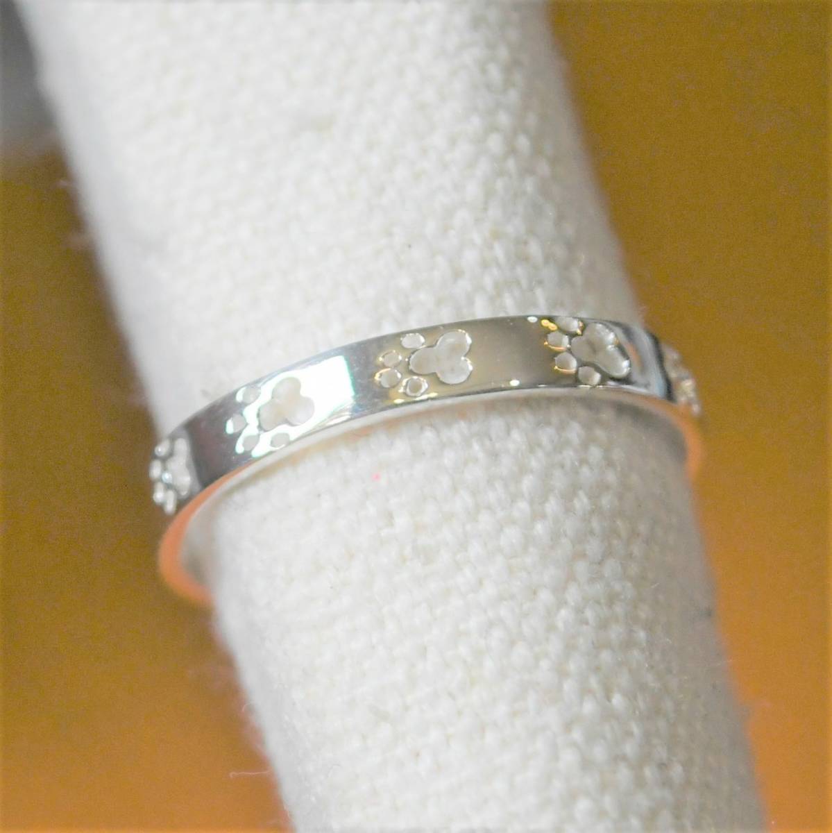 SR2377 指輪シルバー925刻リング 18号 わんちゃん 犬 肉球 送料無料拍卖