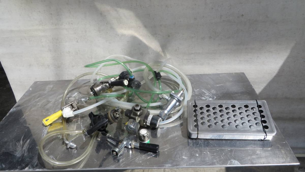 Z-2548■奈良発!ビールサーバー用部品 メーター/コック/受け皿 /ホース 現状渡し asashi/アサヒ拍卖