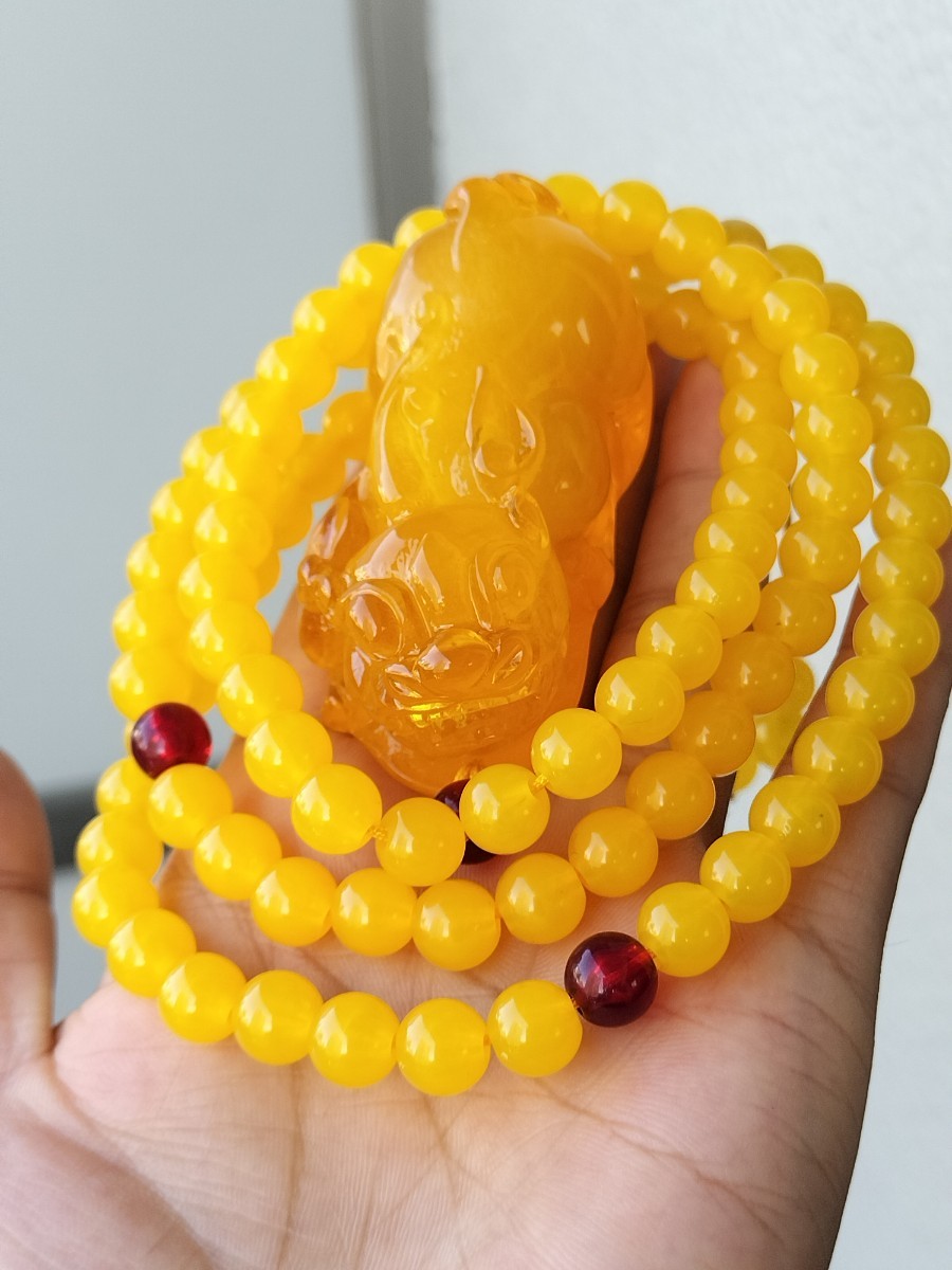 貔貅雕刻 琥珀蜜蝋 縁起物 ネックレス ペンダント拍卖