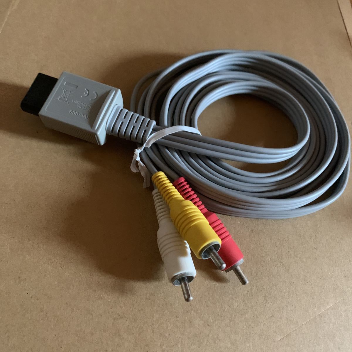 任天堂 AVケーブル Wii 純正品 RVL-009 @3898拍卖