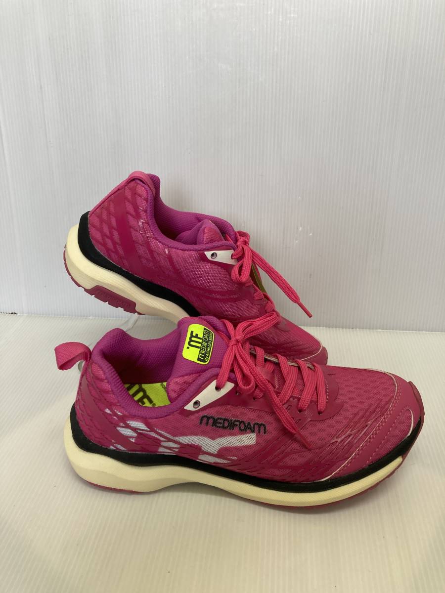 ●お買い得!Achilles ミディフォーム 市民ランナー向けランニングシューズ 100 ピンク 24.0㎝ ソルボで衝撃吸収クション性がいい!拍卖