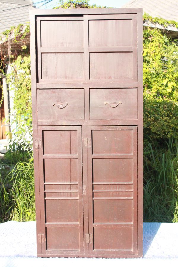 【旧家蔵出し】★アンティーク 家具『開き戸のある古い帳場箪笥』収納棚 食器棚★(検:初だし/時代箪笥/古家具/古民家/当時物)0923B拍卖