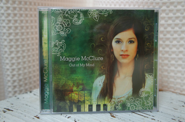 Maggie McClure「Out of My Mind」拍卖
