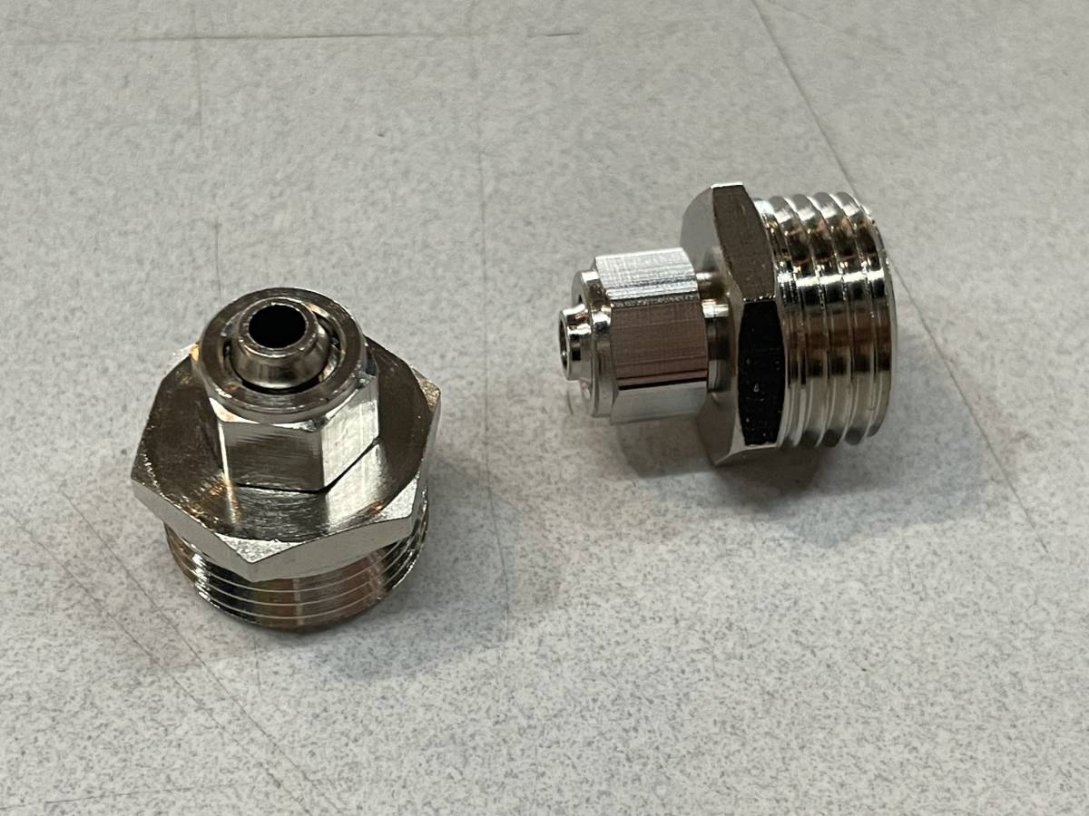 エアサスジョイント金属製 締め込み式 8MMホースー1/2PT 2個拍卖
