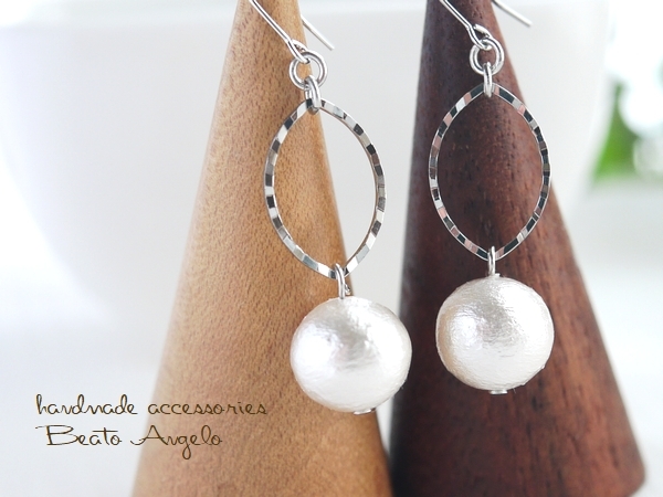 ◇◆+angelo+コットンパールとマーキスのピアス(p-419)ホワイト 10mm S チタン 樹脂 イヤリング拍卖