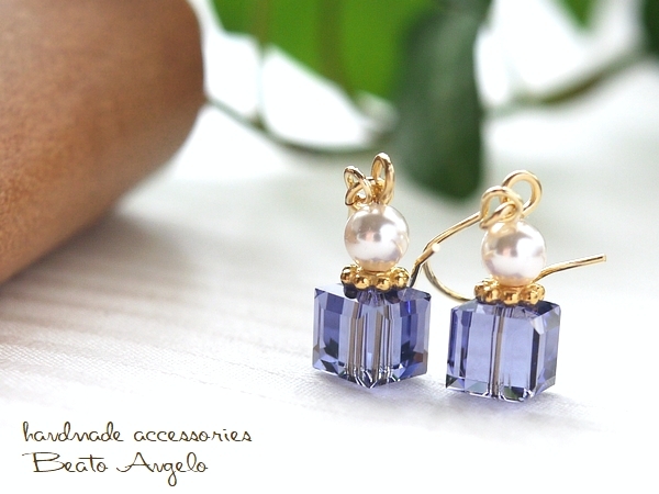 ◇◇+angelo+スワロフスキー キューブとパールのピアス(p-002)タンザナイト G 5601 香水瓶 シンプル 秋 紫 パープル拍卖