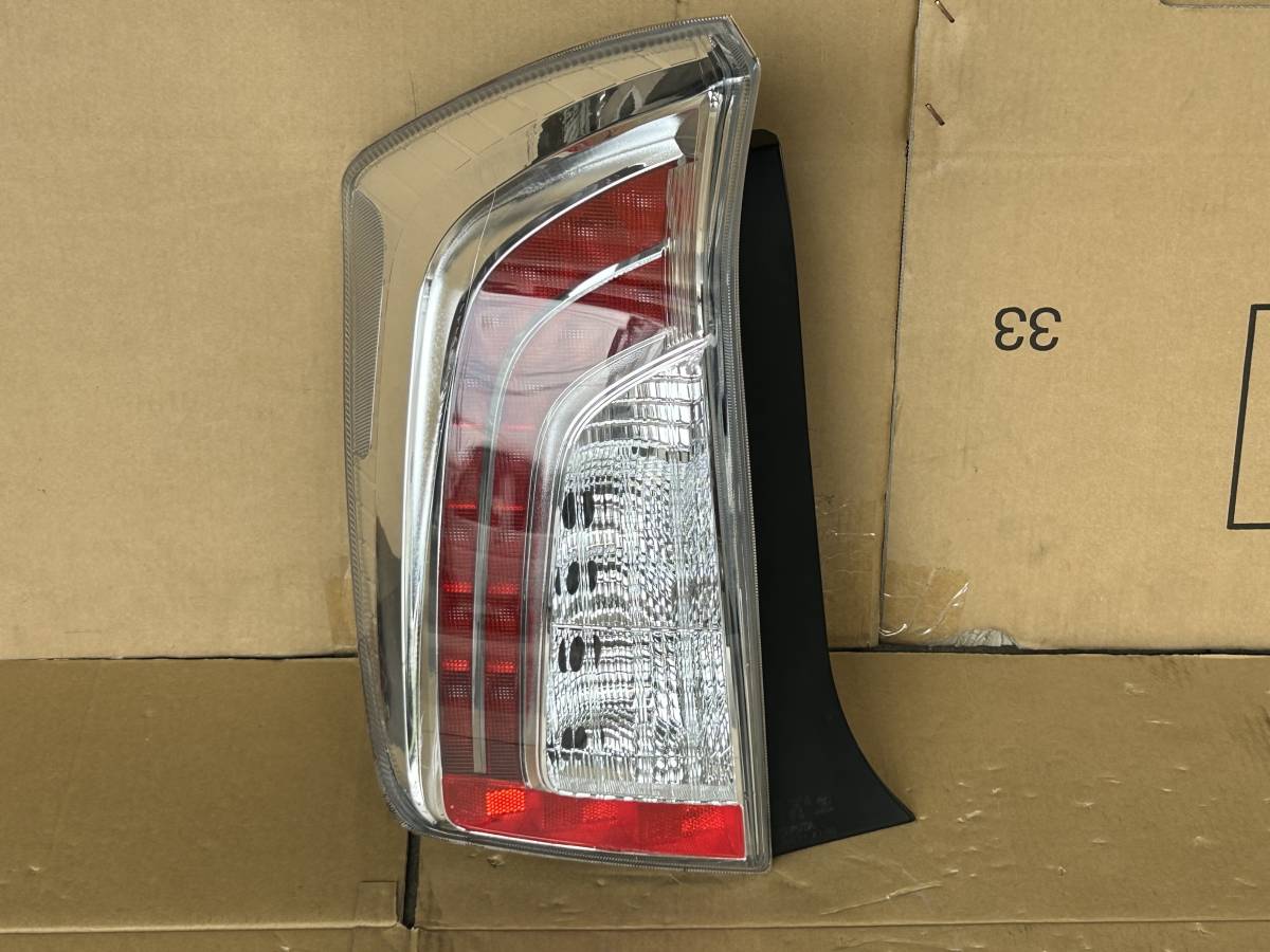 ZVW30 プリウス 後期 テールランプ STANLEY 47-55拍卖