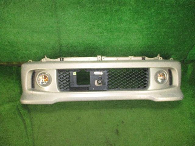 ダイハツ ムーヴ L910S 後期用 純正 フロントバンパー バンパー ウインカー付 ガリ傷有り 色あせ有り 中古品拍卖